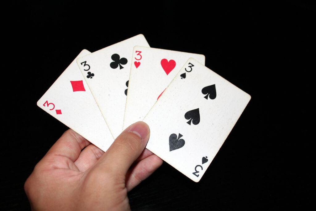 Gin rummy - Wikipedia